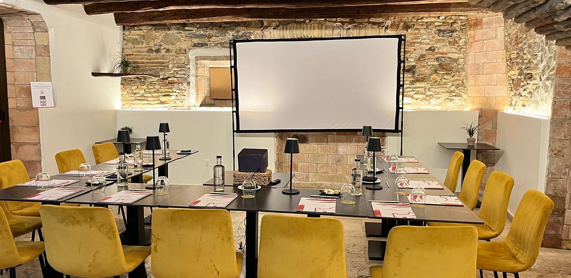 Business meetings at Boutique Hotel Comtal Empúries