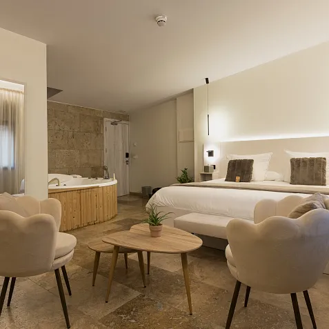 Junior Suite con Jacuzzi