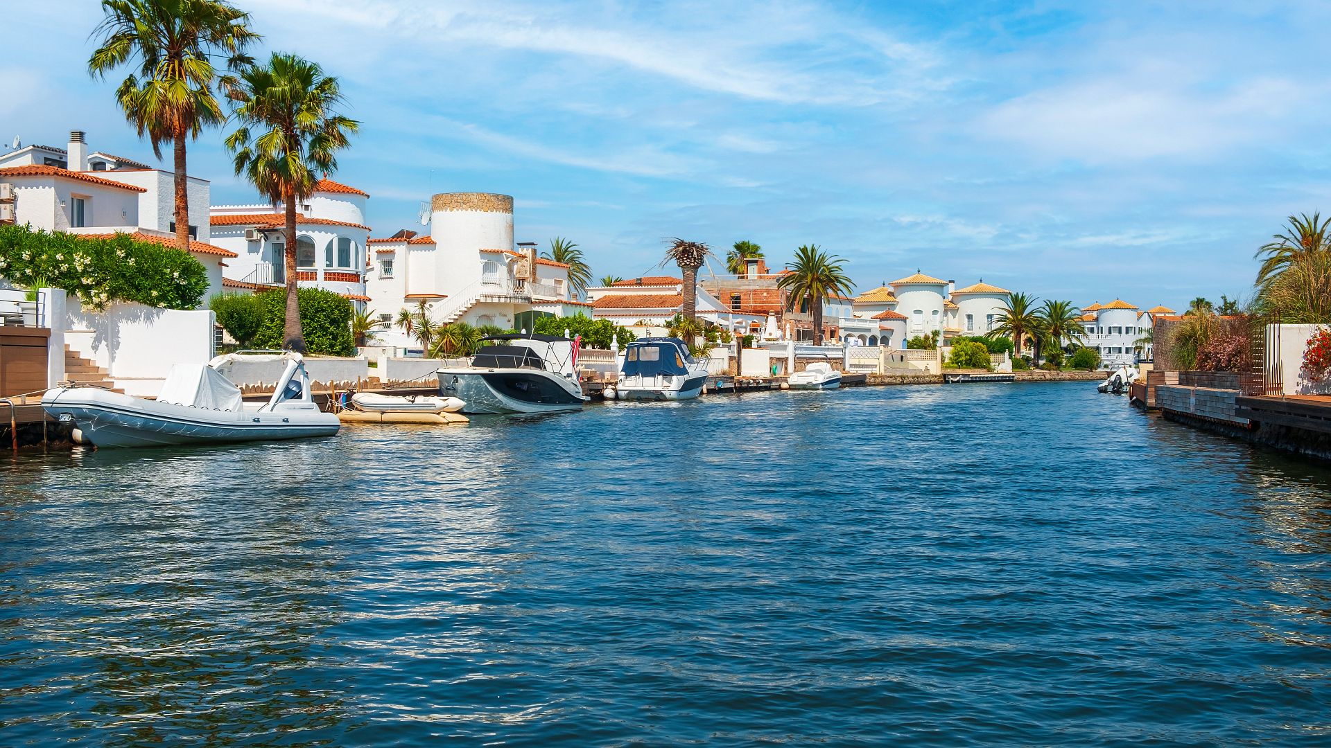 Empuriabrava, la esencia náutica de la Costa Brava